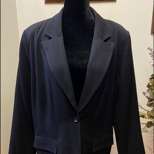 Sag Harbor black blazer